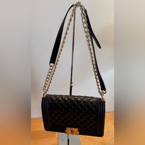 Windsor Black Crossbody Bag with Gold Chain